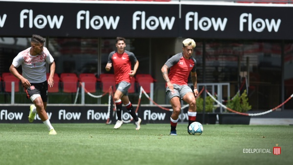 Estudiantes no pudo con Defensores de Cambaceres