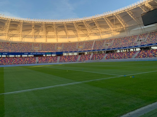 Argentina se entrena y viaja hacia Santiago del Estero