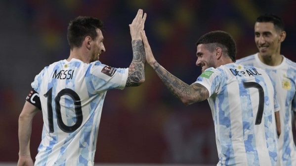 La Selección Argentina buscará esta noche una victoria que lo acerque al mundial de Qatar