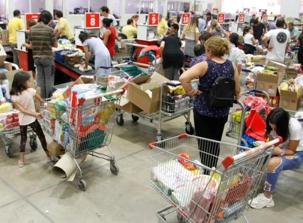 Córdoba: un supermercado deberá pagar a un cliente $2 millones por daño moral