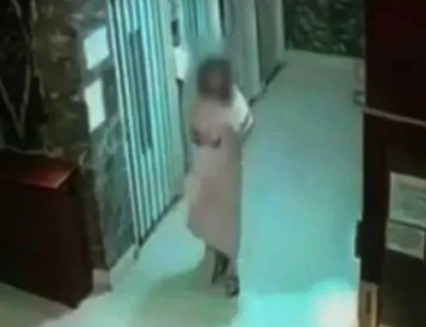 Una joven deambulaba desnuda y en shock por Mar del Plata: detienen a sus padres por abuso