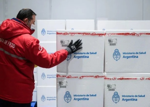 Avanza la campaña de vacunación: más de 15 millones de dosis aplicadas en el país