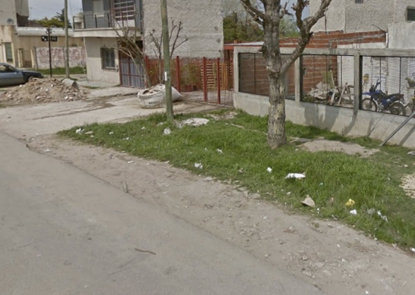 Le robaron una cadenita con valor afectivo a una abuela de La Plata y ofrece recompensa para recuperarla