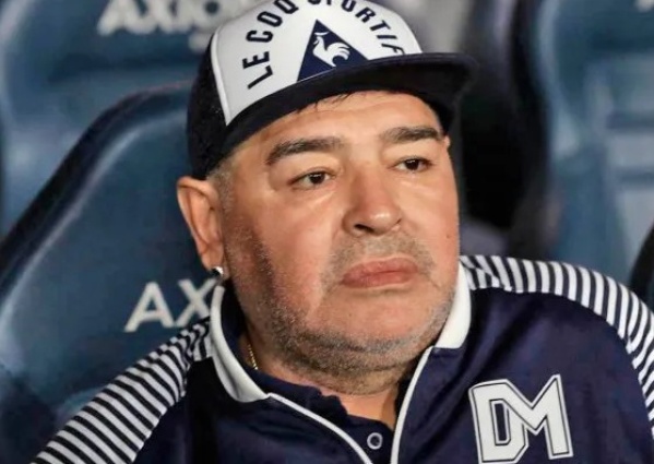 Caso Maradona: la médica de la prepaga dijo que nadie pidió una internación domiciliaria y apuntó a Luque y Cosachov