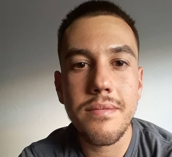 Es enfermero del hospital San Roque de Gonnet y acosó a una joven de La Plata: “Te veo como una pu.., por eso te dije de co…”