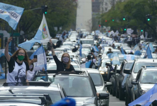 El Partido Justicialista de La Plata y una importante caravana para celebrar el Día de la Militancia peronista
