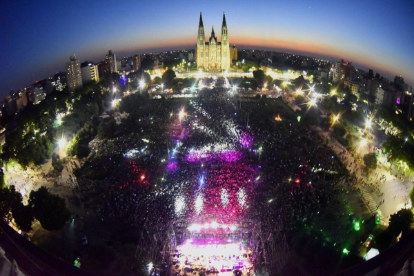 La Plata cumple 138 años y un streaming con importantes artistas locales será el plato principal de los festejos