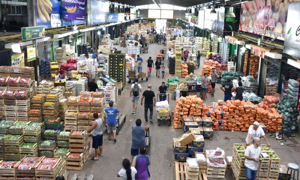 El Mercado Central quiere fortalecer el compromiso de abastecimiento y su trabajo con las verdulerías