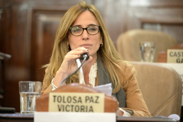 Victoria Tolosa Paz: “Nos preocupa que en tiempo de pandemia la Comuna haya ajustado el presupuesto en Salud”