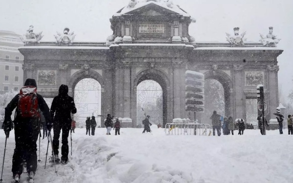 Ya son 4 los muertos que dejó la tormenta de nieve en España
