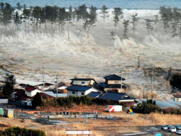 Alerta de tsunami en Japón, luego de un gran terremoto en la costa