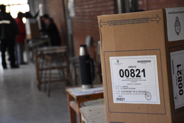 Se viene el primer test electoral "fuerte" en medio de la pandemia: será en Córdoba y votarán 136 mil personas