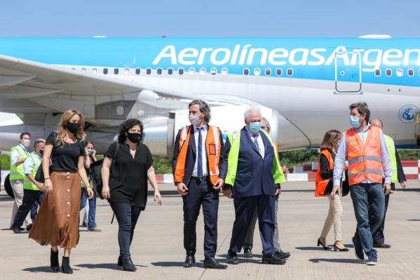 El jueves saldrá el vuelo de Aerolíneas Argentinas para traer otras 300.000 dosis de la vacuna Sputnik V