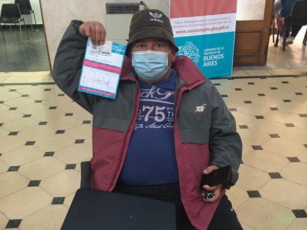 Estas son las postas de vacunación en las que los platenses mayores de 60 pueden vacunarse sin turno