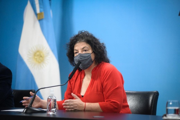 Vizzotti: "La reunión con los laboratorios sirvió para cerrar las acusaciones de Patricia Bullrich"