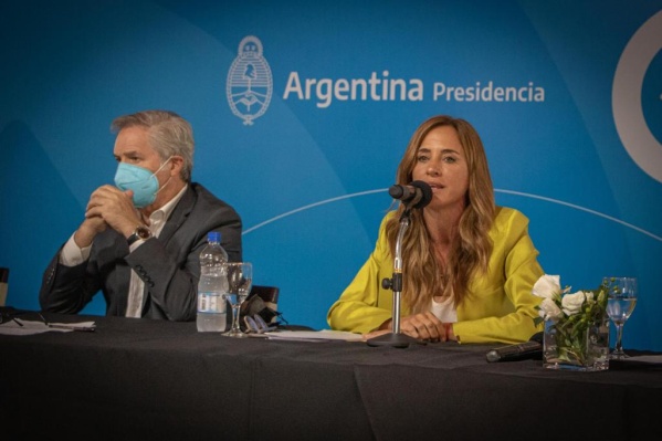 Tolosa Paz en Tucumán: "No hay política social más importante y activa que la generación de trabajo"