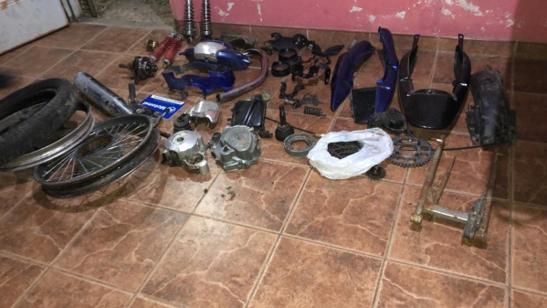 Detuvieron a un ladr&oacute;n que le rob&oacute; todo a un abuelo que iba en moto con su peque&ntilde;a nieta en La Plata