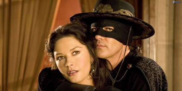 Se viene la versión femenina de la película "El Zorro"