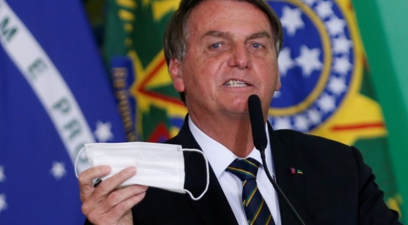 Investigan a Bolsonaro por delitos contra la salud durante la pandemia