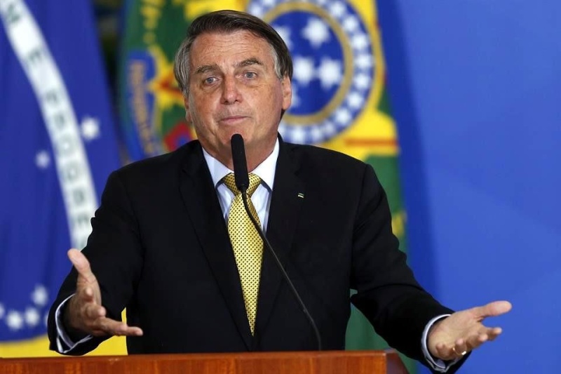 Bolsonaro dio marcha atrás y dice que respetará los poderes del Estado