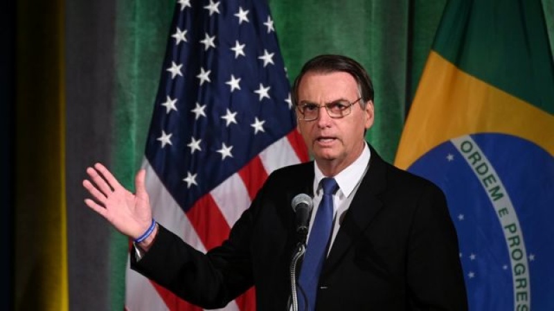 Controversia en Estados Unidos con Bolsonaro por circular por el país sin la vacuna