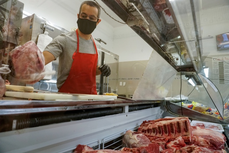 La carne trae un alivio al bolsillo: desde septiembre corre por debajo de la inflación en los negocios de La Plata