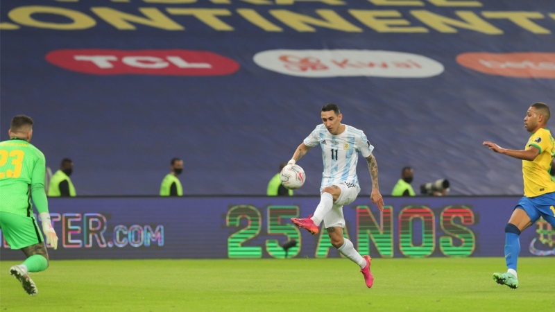 Argentina se enfrenta a Brasil y busca otro triunfo en las Eliminatorias