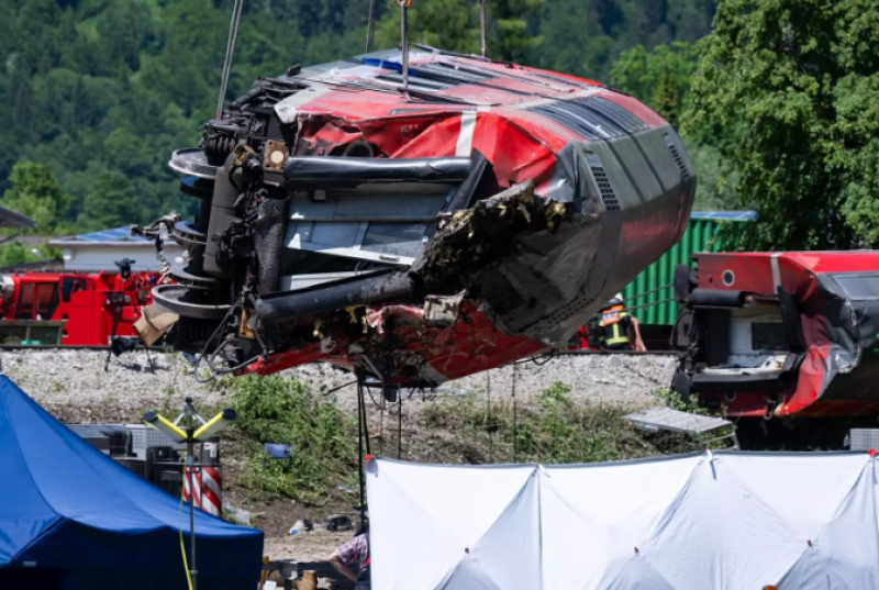 Un accidente de tren en Alemania provocó la muerte de 5 personas