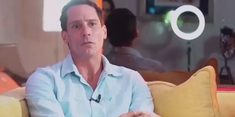 Gonzalo Valenzuela polémico: ”Fui más abusado que todas las mujeres que conozco”