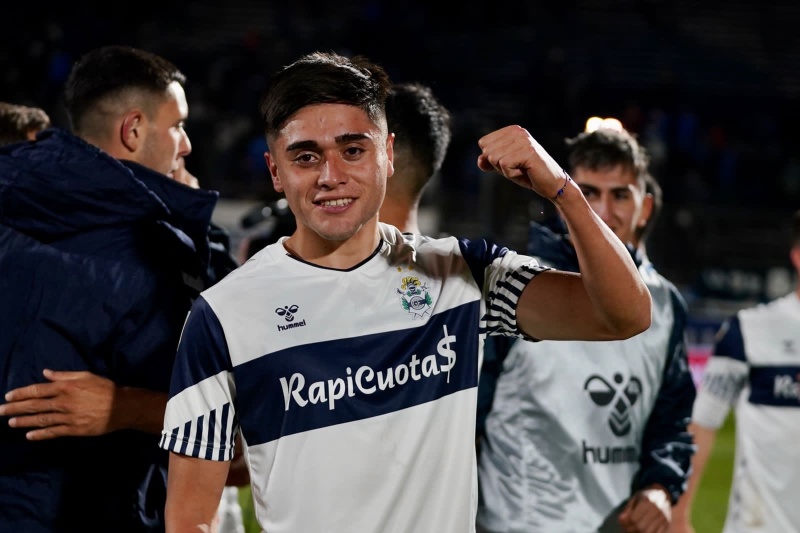 González y su emoción tras el debut: “el técnico y el grupo me dan confianza”