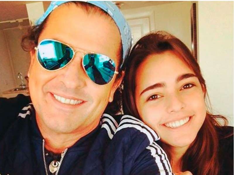 Carlos Vives habló de las ”fotos hot” de su hija