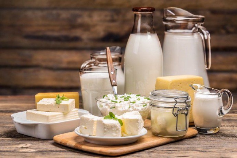 El Gobierno acordó sumar 32 productos lácteos a Precios Cuidados