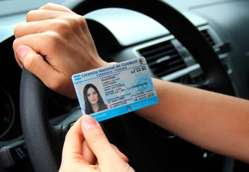 Para obtener la licencia de conducir tendrás que realizar un curso sobre “masculinidades, violencias e identidad de género”