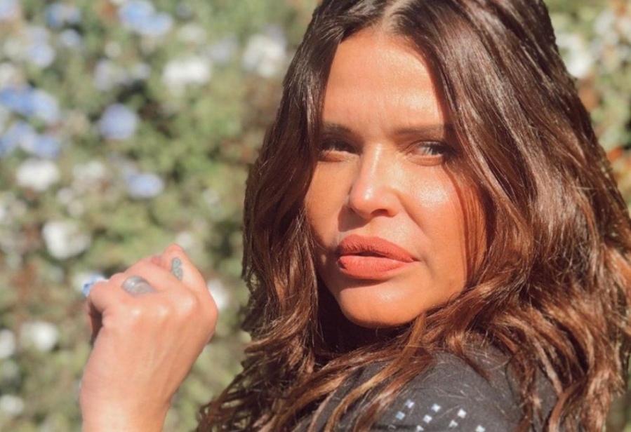 Nazarena Vélez se mostró al natural: ”No estoy embarazada, solo hay morfi y chupi”