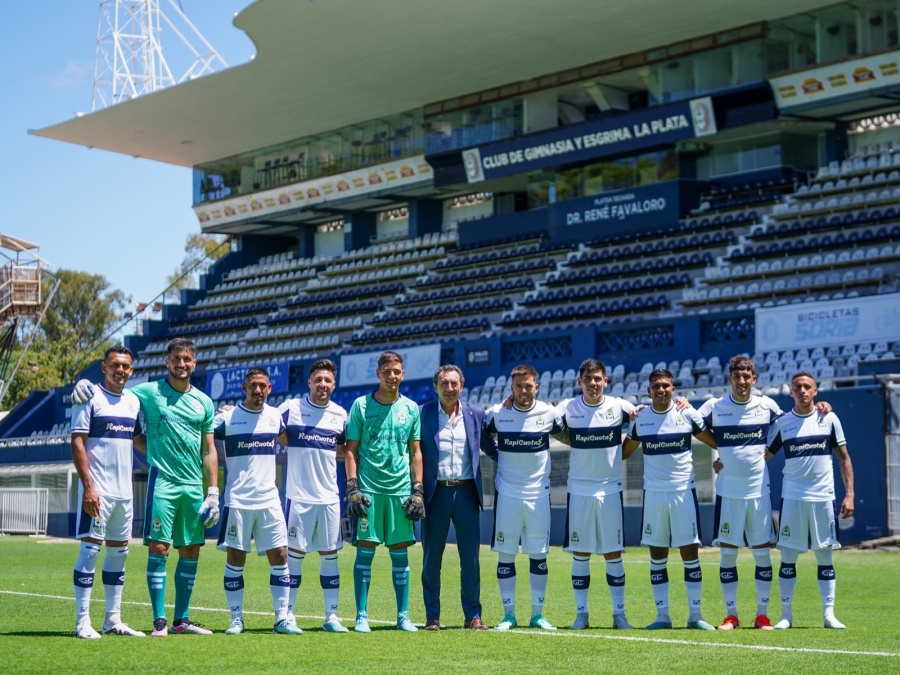 ¿Cuáles son las dos sorpresas y el interrogante que tendrá Gimnasia para viajar a Córdoba?