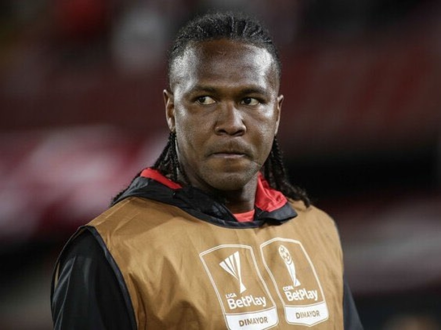 Un futbolista de Independiente Santa Fe realizó una fuerte denuncia hacia el plantel y los hinchas de Gimnasia