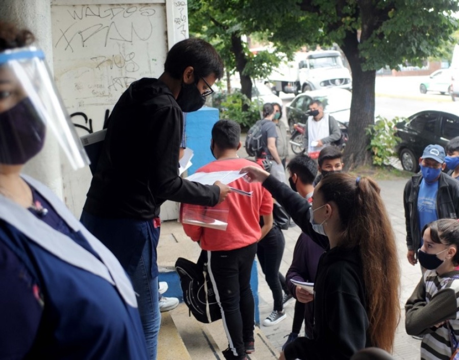 Vuelven las clases presenciales en los 135 municipios de la Provincia de Buenos Aires