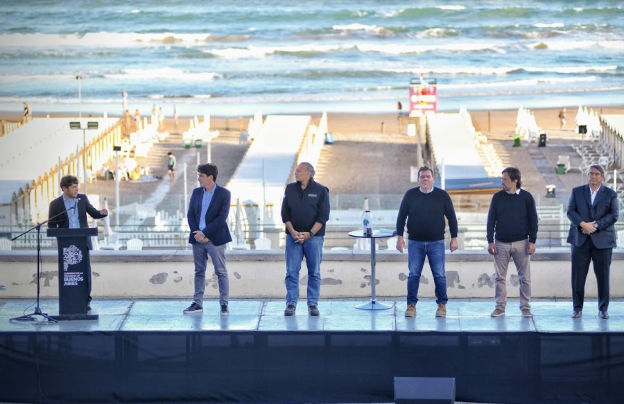 Más de 22 mil policías, refuerzos sanitarios y controles viales: los detalles del Operativo Sol para estas vacaciones