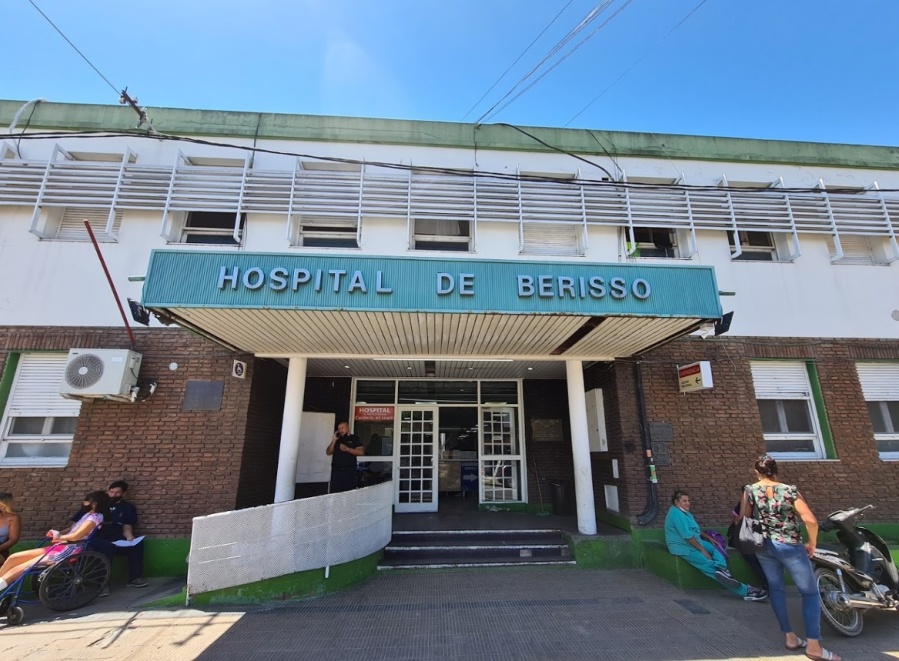 Una mujer drogó a un anciano de 83 años en Berisso para robarle y lo dejó inconsciente