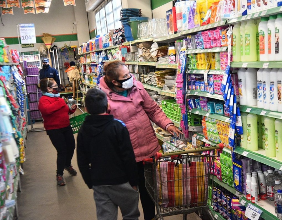 Este viernes se anunciarán los 1400 productos que tendrán el precio congelado por cuatro meses