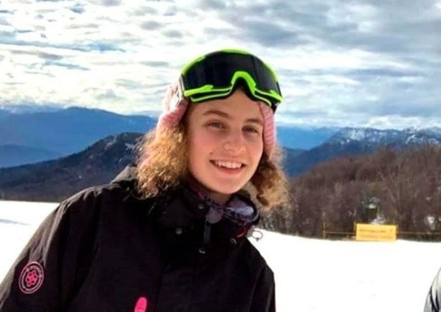 ”Tenemos el alma en pedacitos”: el emotivo mensaje de la madre de la joven que murió tras arrojarse del micro 214