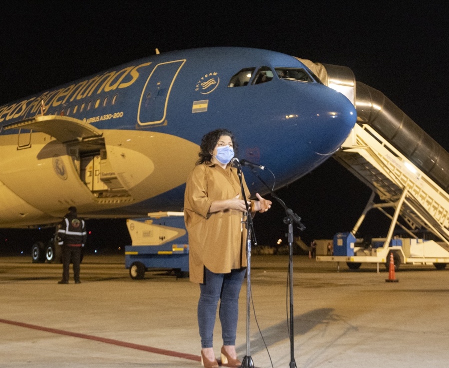 El Gobierno autorizó la donación de un millón de vacunas de AstraZeneca a cinco países