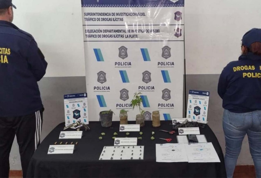 Desbarataron un búnker narco en Melchor Romero y arrestaron a una pareja que ya tenía la droga lista para la venta