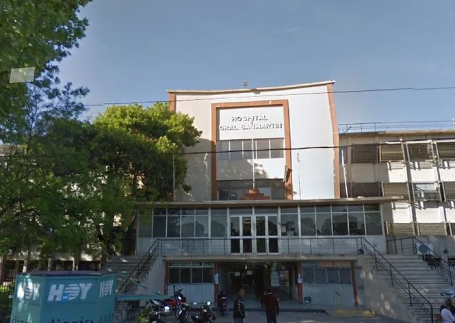 Un obrero cayó desde un cuarto piso en un edificio de la zona de 19 y 64