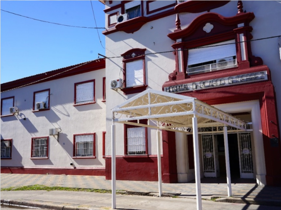 Buscan al joven platense que apuñaló a su novia tras una discusión y escapó por la zona de 17 y 90