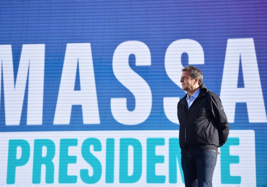 Massa dijo que desde el 10 de diciembre el Gobierno ”va a tomar partido en las paritarias para defender el salario”