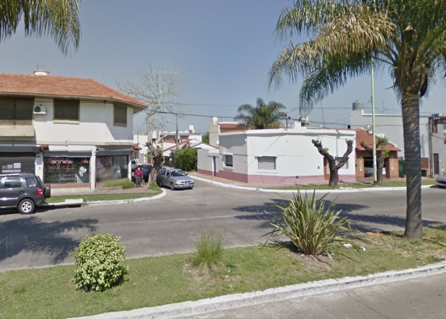 Asaltaron a una jubilada de 97 años de La Plata mientras dormía: la pareja de ladrones se comunicaba distorsionando su voz