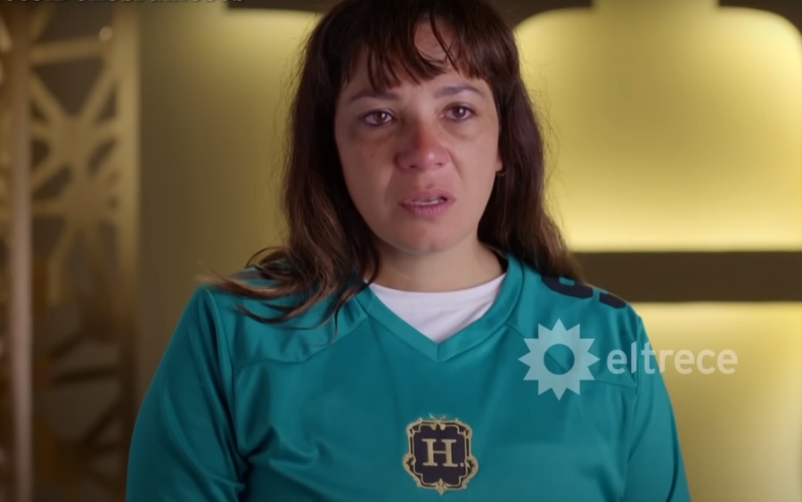 Entre lágrimas, Lissa Vera se despidió de ”El Hotel de los famosos”