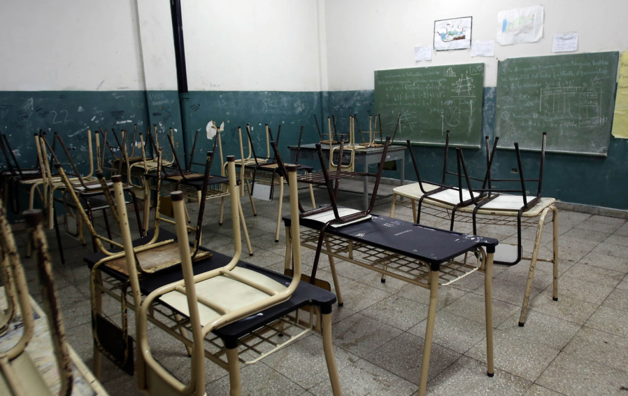 Diputados dio media sanción al proyecto que obliga a las escuelas a abrir los días de paro