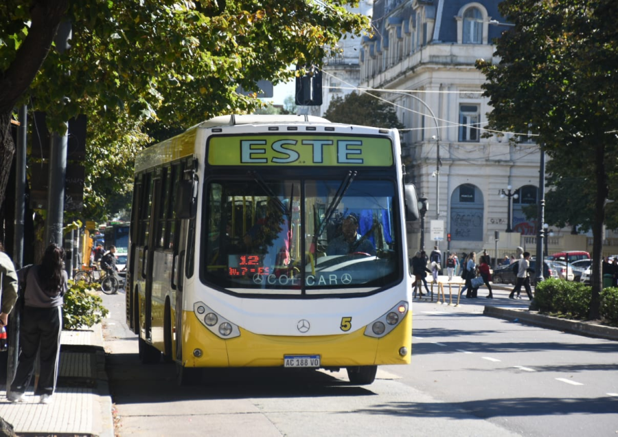 El miércoles podría anunciarse un nuevo paro de micros en el AMBA